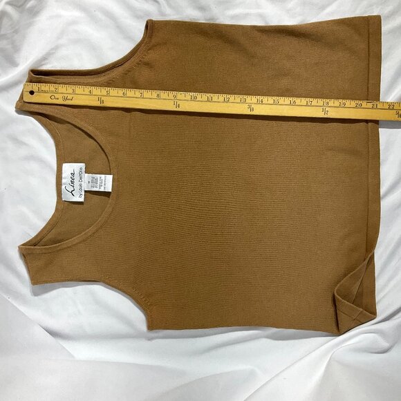 Camel Twinset with Sequins Sz Med - Picture 8 of 14